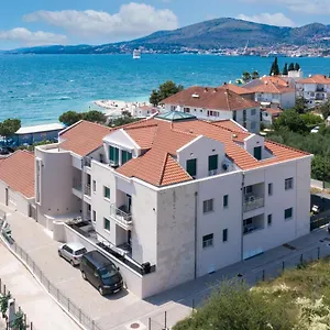 Ocrux Apartament